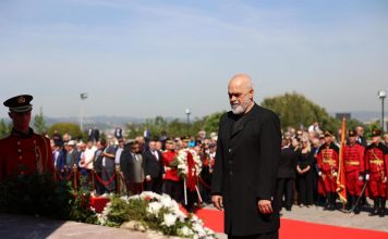 5 maji, nderim dhe mirënjohje për sakrificën sublime të dëshmorëve të Atdheut