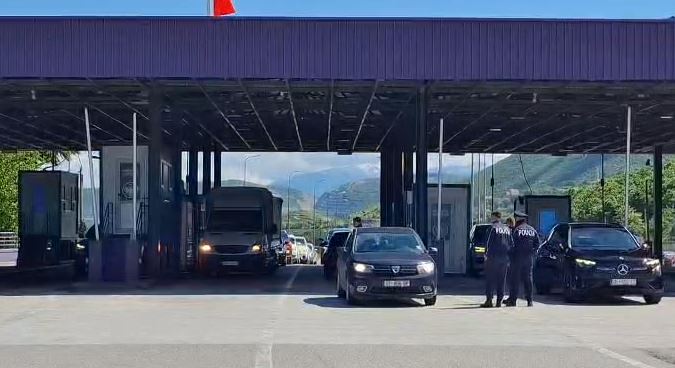 Nga sot deri në 30 shtator  Shqipëria dhe Kosova rikthejnë regjimin e kalimit pa kontrolle në kufijtë tokësorë