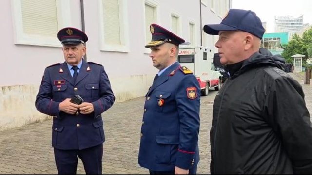 Protesta e PD  Kryepolici Hita në terren  porosi efektivëve të ruajnë qetësinë