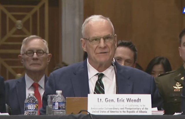  Forcat shqiptare mishërojnë shpirtin luftarak të Skënderbeut   Eric Wendt raporton para Senatit amerikan  Ja prioritetet nëse konfirmohem ambasador në Shqipëri