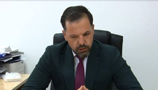 U dhunua një natë më parë  drejtori i AKU së në Shkodër  Nuk dorëhiqem  shpirti im nuk përkulet