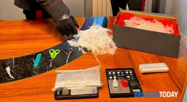 Pjesë e rrjetit të trafikut të kokainës  shqiptari me precedentë arrestohet në momentin e shkëmbimit të mallit