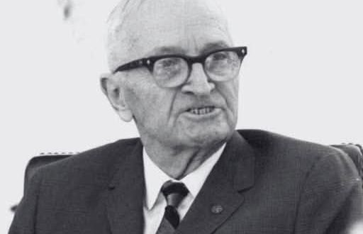 Në një mëngjes të ftohtë janari në vitin 1953  Harry S  Truman përfundoi tetë vite si President i Shteteve të Bashkuara