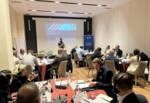 Lufta ndaj krimit e pastrimit të parave, Ambasada e SHBA: Autoritetet amerikane po trajnojnë zyrtarët e Shqipërisë, Kosovës dhe RMV për hetimin financiar