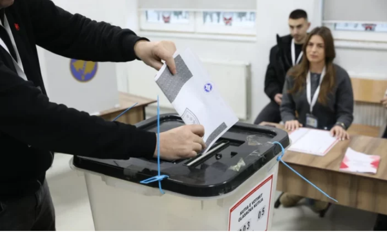 Zgjedhjet për Presidentin në Kosovë  Më 7 qershor garojnë 22 parti politike e 3 koalicione  9 parti nuk marrin pjesë