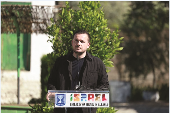 Qendra e Ekselencës Bujqësore në Cërrik  Salla  Forcim i lidhjes mes arsimit profesional dhe praktikës në terren