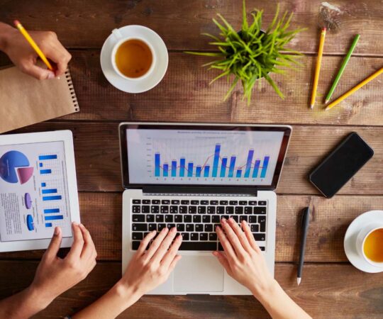 Nuk ka më as punë online  Shqipëria me rënien më të madhe të numrit të punëtorëve  freelance 
