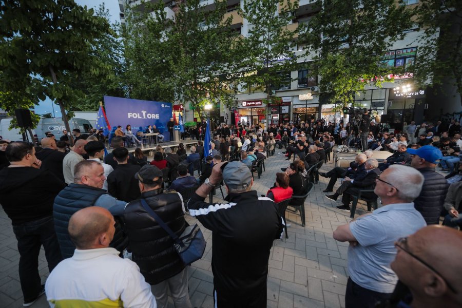 Berisha thirrje për protestën e 8 Majit  Zotët e Shqipërisë jemi ne  jo banda e pushtetit