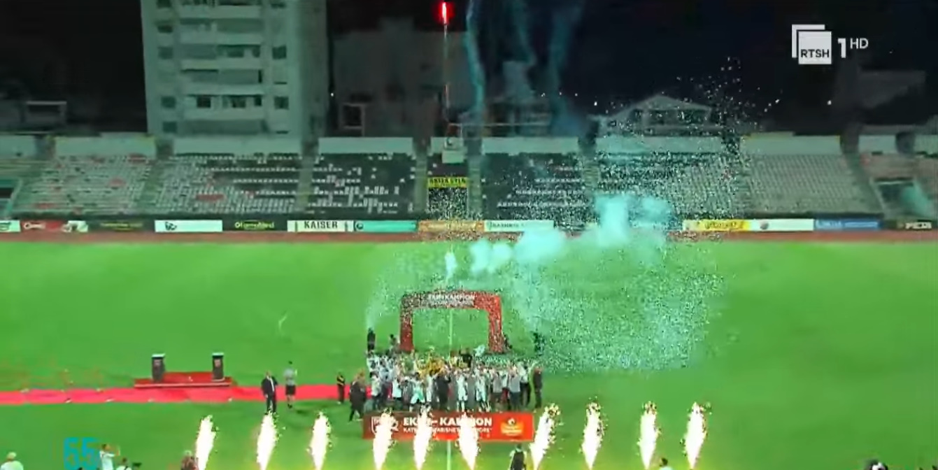 VIDEO  Festë elektrizuese në  Elbasan Arena   shikoni momentin kur Egnatia ngre trofeun për herë të tretë radhazi