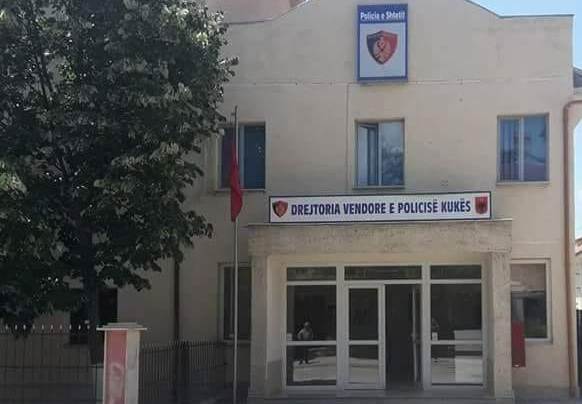 Arrestohet 29 vjeçari në Kukës  pengoi lëvizjen e qarkullimit  Çfarë iu gjet në automjet