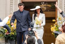 Dua Lipa dhe Callum Turner martohen në Londër