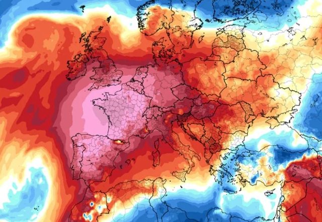 Valë ekstreme të nxehti në Evropë  Kupola termike dhe  El Niño  sjellin temperatura përvëluese