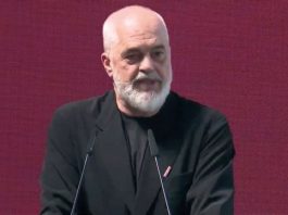 “Kemi hapur garën për aeroportin e Gjirokastrës”, Rama batuta me përfaqësuesit e kompanisë ajrore: S’ju falënderoj sepse jeni shumë vonë