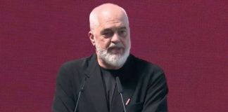 “Kemi hapur garën për aeroportin e Gjirokastrës”, Rama batuta me përfaqësuesit e kompanisë ajrore: S’ju falënderoj sepse jeni shumë vonë