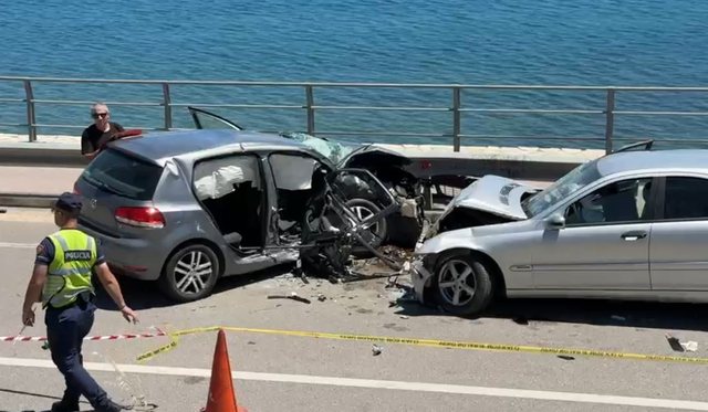 Përplasen dy makina në aksin Pogradec Lin  një viktimë dhe 4 të plagosur