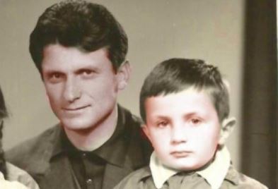 LAJMI I FUNDIT  Ndërron jetë babai i kreut të PL  Ilir Meta