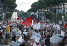 Revolta në ditën e 11-të/ Shqipëria në këmbë, sot protestë mbarë kombëtare para Kryeministrisë. Qytetarët kërkojnë dorëheqjen e Ramës