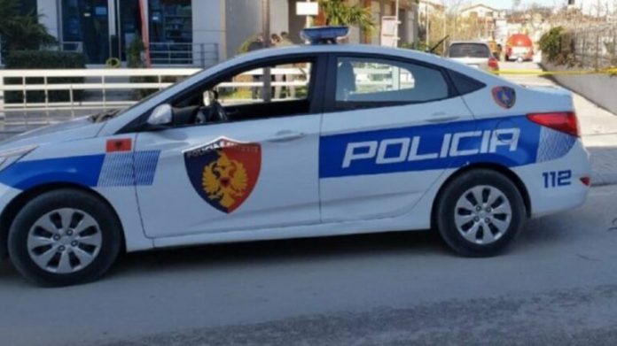 auto_policia-vlore-1024x572-1-11756209542_sd-770x433