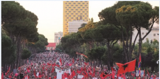 Politikanët që rrëfëhen para “Zegjinesë”: Ja mëkatet tona