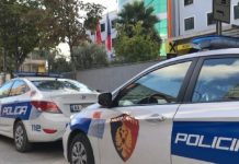 Plagosi me thikë në bark 23-vjeçarin në Korçë, arrestohet autori
