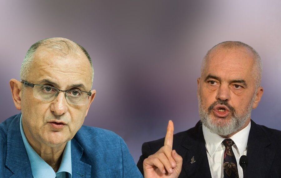 Propagandë e çmendur për miliona    Reagon Vasili  Qeveri e betonit  që shërben si lavatriçe e pastrimit të parave