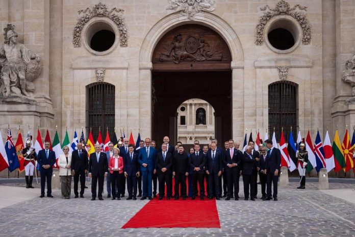 Rama në Paris me ftesë të Macron  pjesë e Samitit të Koalicionit të Vullnetarëve për Ukrainën