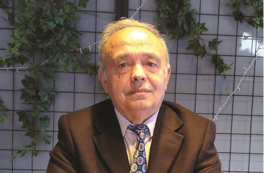 Suplementi Pena Shqiptare  Iliaz Bobaj   Zëra që s mbetën vetëm në data 