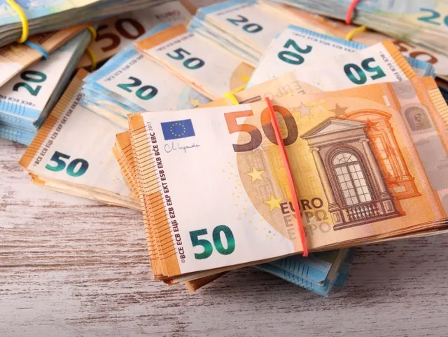  Ka ndikuar plakja e popullsisë dhe shpenzimet e mbrojtjes   FMN paralajmëron Evropën  Borxhi publik rrezikon të dalë jashtë kontrollit
