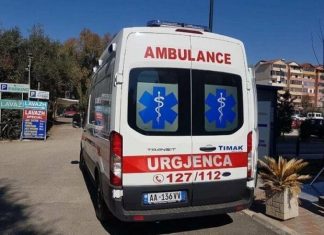 Ra nga 3 metra lartësi, 5-vjeçari dërgohet me urgjencë në Spitalin e Traumës në Tiranë