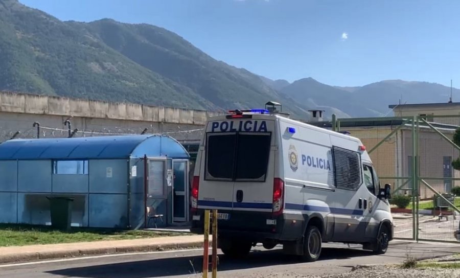 Amnistia penale  60 në burgosur në Drenovë dhe 12 gra në Pojskë fitojnë lirinë