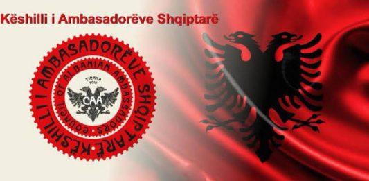 Këshilli i Ambasadorëve Shqiptarë dënon retorikën shoviniste të zyrtarëve serbë dhe kërkon reagim diplomatik.
