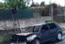 Përfshihet nga flakët një automjet në lëvizje në Cërrik/ Shpëton drejtuesja