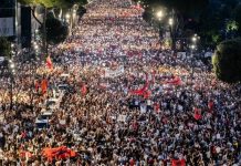 Revolta nuk ndalet! Sot protesta e 45-të për dorëheqjen e kryeministrit. Qytetarët: Të marrim në dorë fatet e vendit!
