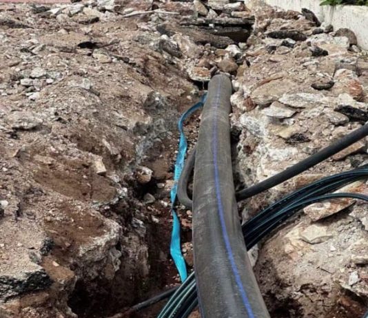 Ina Zhupa: Dështimi i bashkisë Sarandë, tre muaj pa furnizim me ujë në Gjashtë, 400 mijë euro të shpenzuara dhe askush nuk jep llogari.