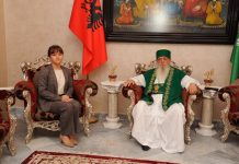 Kryegjyshata Botërore Bektashiane mikpret Olivia Maigret, zyrtaren politike të ambasadës së SHBA-së në Tiranë