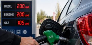 Qeveria rikthen koncesionin e markimit të naftës, tarifa e re pritet të rëndojë mbi çmimin e karburantit