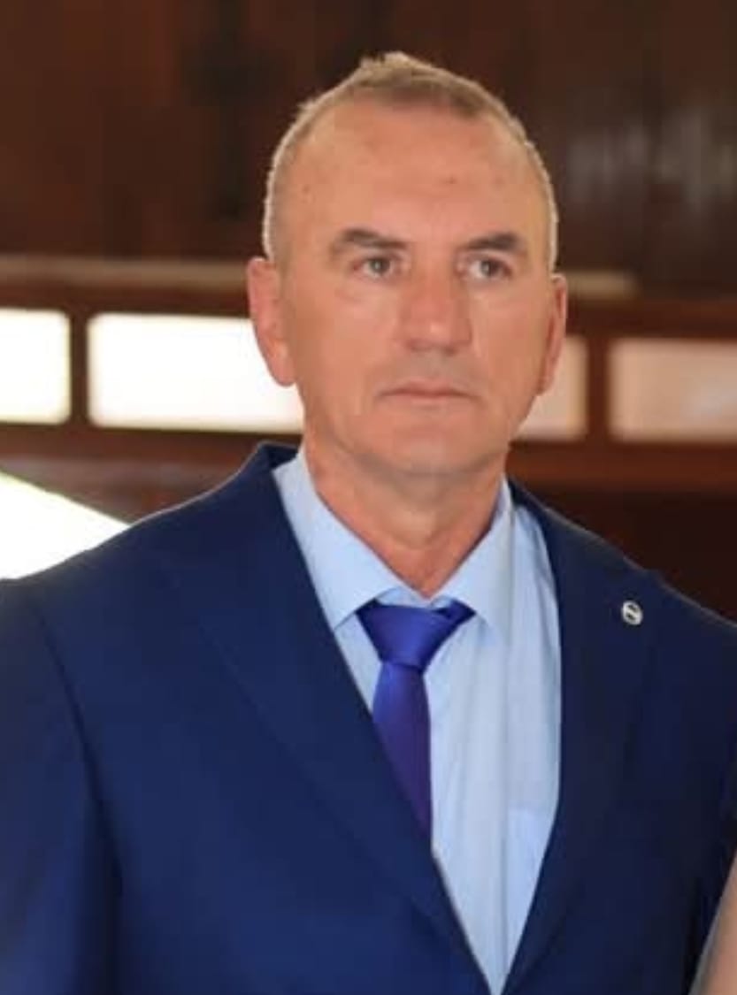  Poliçani nuk mund të zhduket nga harta   Kundërshtohet reforma territoriale  Qyteti të ruhet si bashki më vete