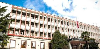 Ministria e Jashtme reagon pas pretendimeve në Malin e Zi për destablizim, Hoxha: Shqipëria s’mund të jetë pjesë e asnjë skenari destabilizues