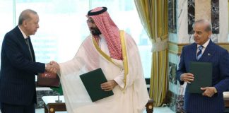 A po lind “NATO-ja islamike”? Arabia Saudite, Turqia dhe Pakistani krijojnë bosht të ri mbrojtës