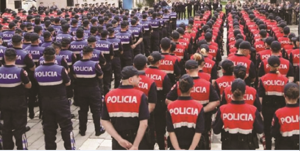 Sindikata  Policët të diskriminuar nga proceset burokrate  rreth 300 punonjës gati të dorëzojnë uniformat
