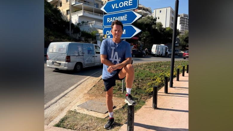  E dua këtë vend   Richard Grenell me pushime në bregdetin shqiptar  Shfaqet sportiv mes Vlorës dhe Radhimës  Vendi perfekt për të mbyllur verën