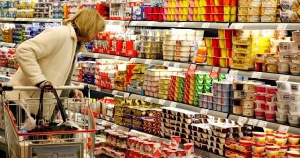 Pritet rritje globale e çmimit të ushqimeve bazë Parashikimi i Oxford Economics  Ndikojnë lufta dhe valët e nxehtësisë