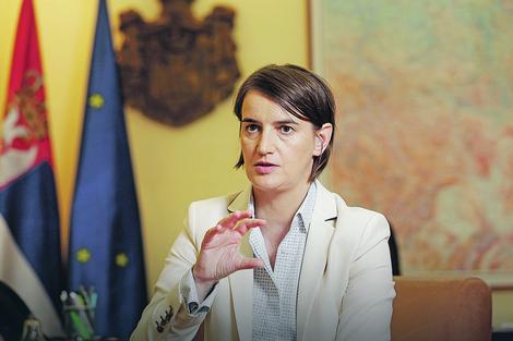 Pas dorëheqjes së Vuçiçit  Ana Brnabiç caktohet Presidente në detyrë e Serbisë