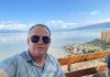Suplementi Pena Shqiptare/ Kastriot Molla: Babai uron vajzën