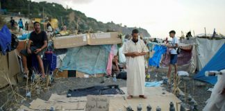 Nga plazh në ferri! Si një parajsë në Ceuta u shndërrua në një lagje të madhe emigrantësh