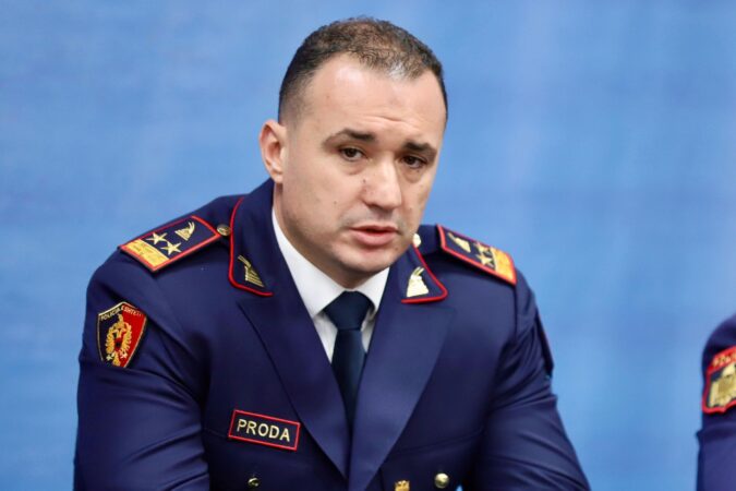 SPAK urdhëron kontrolle në banesën e ish drejtorit të Policisë së Shtetit  Ilir Proda