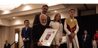 Rama ndan fotoalbum nga takimi me shqiptarët në Michigan: Faleminderit për mikpritjen mbresëlënëse