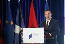 Peleshi: Shqipëria nuk kërkon privilegje, por një vlerësim të drejtë të rezultateve të arritura