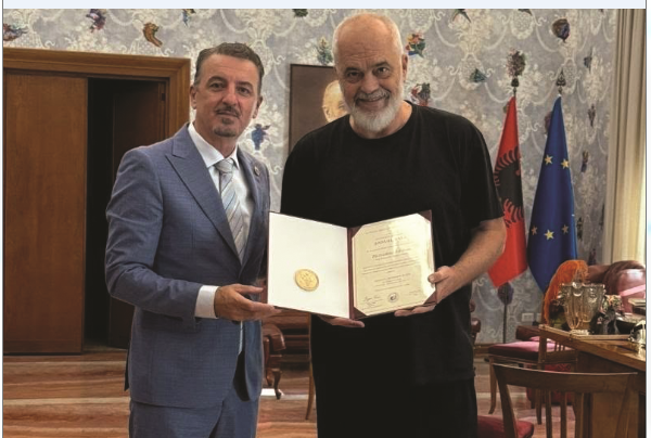 Beqir Sina  Rama ftohet në Gala në e AARC 2026 në New York