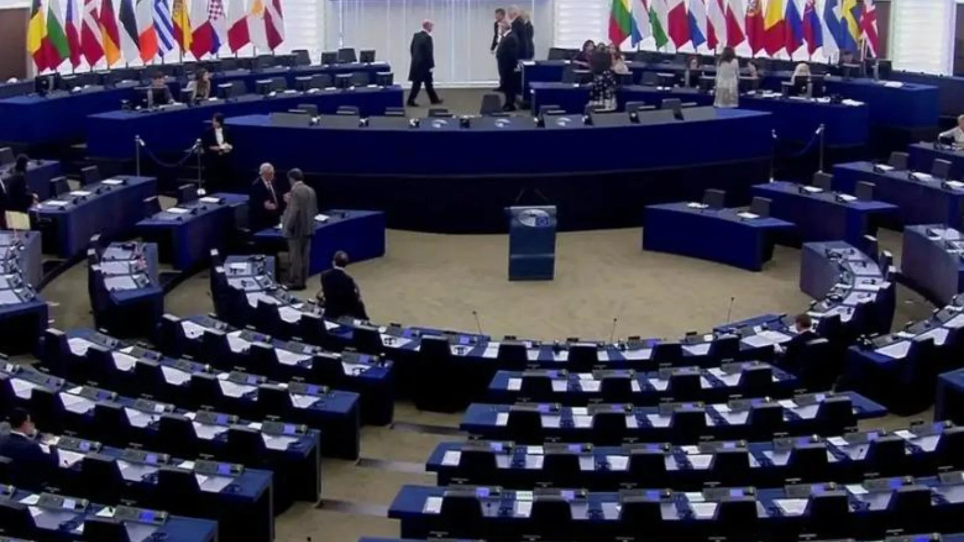 Protestat në Shqipëri  12 eurodeputetë kërkojnë hetim të pavarur për veprimet e policisë